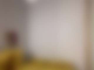 Live cam show with EdrisSheline - New Teen (18+) on Camsoda