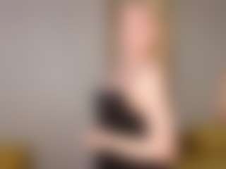 Live cam show with EdrisSheline - New Teen (18+) on Camsoda