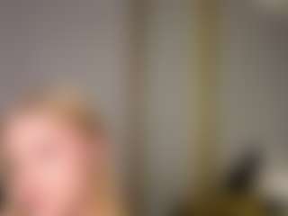 EdrisSheline's Live Sex Cam Show