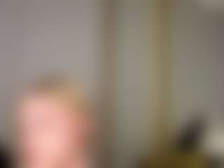 EdrisSheline's Live Sex Cam Show