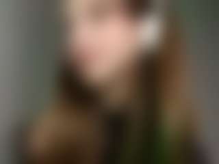 Live cam show with FranceneGravino - Skinny Teen (18+) on AdultVida.com