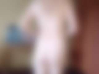 Live cam show with Margaret - Dirty Talk on Gym Cam Girls