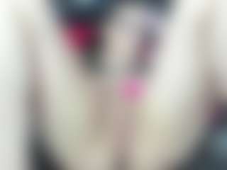 Live cam show with Katee-Morgan - New Brown Eyes on Camsoda