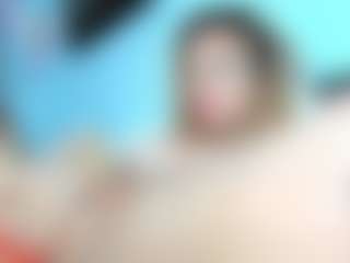 MiaPleasure's Live Sex Cam Show