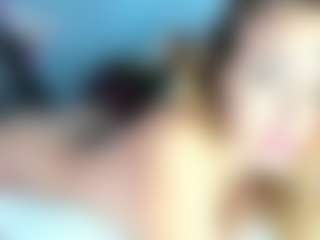 MiaPleasure's Live Sex Cam Show