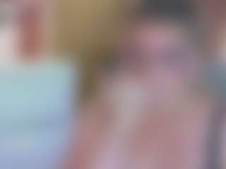 Live cam show with analuuu1 - Kisses on Uber Horny