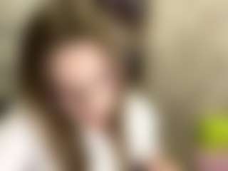 CarlottaAlbusとのライブチャットショー - CamsodaのNew Teen (18+)