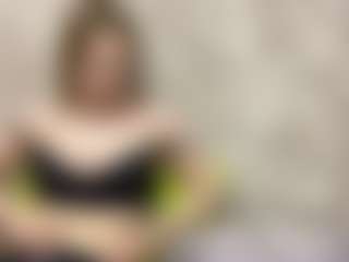 Live cam show with CarlottaAlbus - Drinking on Camsoda