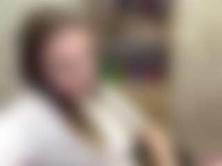 Live cam show with CarlottaAlbus - New Teen (18+) on livesuperchat.net