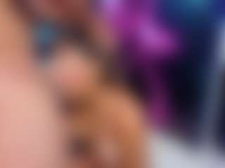 Live cam show with NathalyRivers - Facial on SpunkLive
