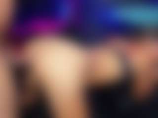 Live cam show with NathalyRivers - Brown Hair on intimatelivegirls.com