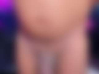 Live cam show with NathalyRivers - Facial on Camsoda