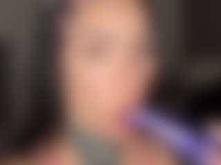themostslutty's Live Sex Cam Show