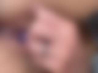 themostslutty's Live Sex Cam Show