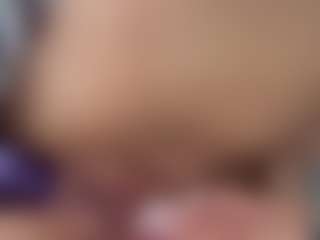 themostslutty's Live Sex Cam Show