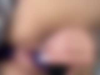 themostslutty's Live Sex Cam Show