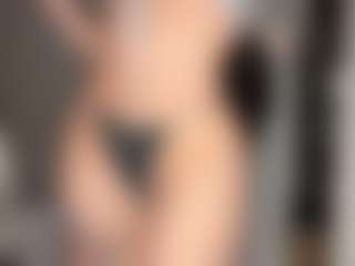themostslutty's Live Sex Cam Show
