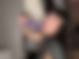 themostslutty's Live Sex Cam Show
