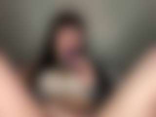 themostslutty's Live Sex Cam Show
