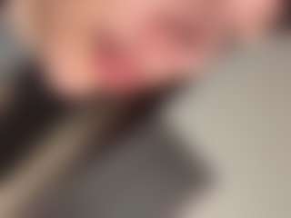 themostslutty's Live Sex Cam Show