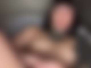 themostslutty's Live Sex Cam Show