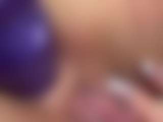 themostslutty's Live Sex Cam Show