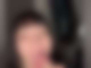 themostslutty's Live Sex Cam Show