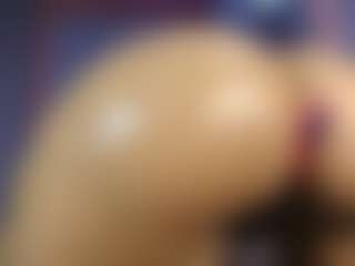 Ashly Rouxx's Live Sex Cam Show