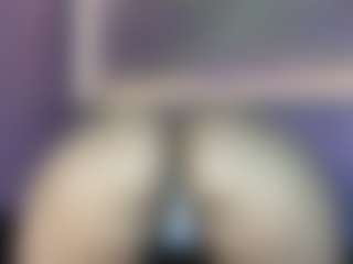 Live cam show with Ashly Rouxx - Slap on nudelive.tv