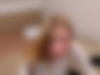 Live cam show with Anny-Fitdern - Joi on AdultVida.com
