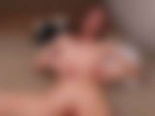 Live cam show with Anny-Fitdern - Ass Clapping on 1on1-livenow