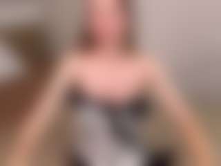 Live cam show with Anny-Fitdern - Blonde Hair Small Tits on alttransgirls