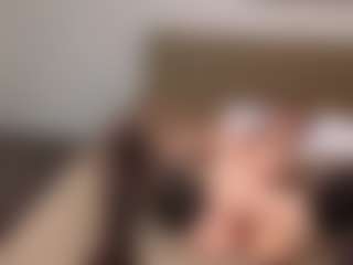 Live cam show with Anny-Fitdern - Striptease on xfollow cams