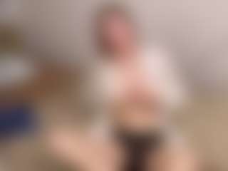 Anny-Fitdern's Live Sex Cam Show