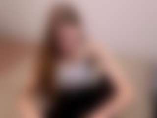 Live-Cam-Show mit Anny-Fitdern - Body Massage auf Camsoda