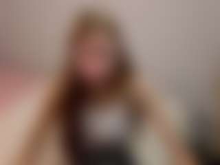 Anny-Fitdern's Live Sex Cam Show