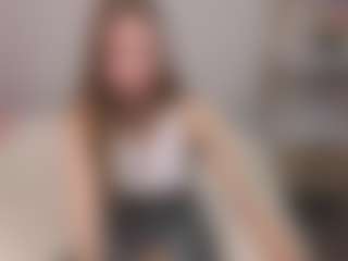 Live cam show with Anny-Fitdern - Upskirt on Camsoda