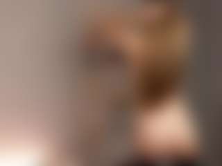 Live cam show with Anny-Fitdern - Blonde Hair College on SinfulBabes