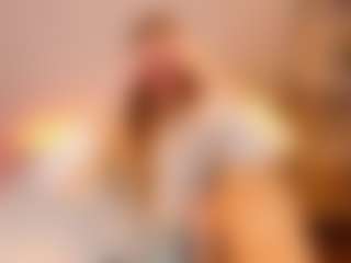 Live cam show with Anny-Fitdern - Blue Eyes on CamwithHer