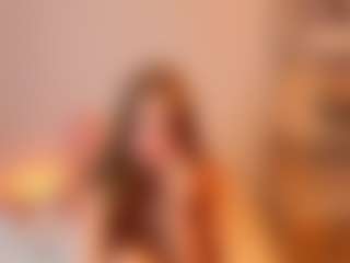 Live cam show with Anny-Fitdern - Flashing on sexylive.show