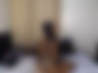 Live cam show with devinehotty - Shaved Pussy on Camsoda