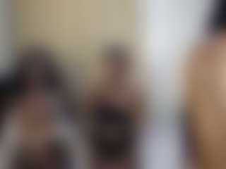 Live-Cam-Show mit devinehotty - Mature auf Camsoda