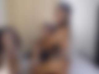 Live cam show with devinehotty - Tease Mature on Dolls Live