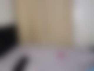 devinehotty's Live Sex Cam Show