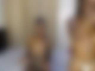 Live cam show with devinehotty - Skinny on intimatelivegirls.com