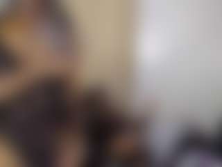 Live cam show with devinehotty - Double Penetration on Camsoda