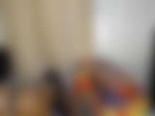 Live cam show with devinehotty - Squirt Mature on Hubzter Live