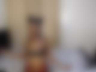 Live cam show with devinehotty - Shaved Pussy on Camsoda