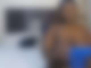maudieye's Live Sex Cam Show