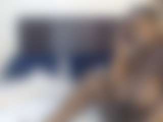 maudieye's Live Sex Cam Show